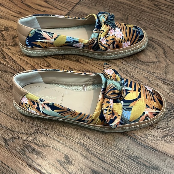 Brand new Antonio Melani Floral Print Bow Detail Espadrilles Slip On - Picture 5 of 9